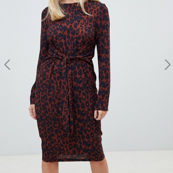 PrettyLittleThing Dresses & Skirts - Leopard tie front midi dress